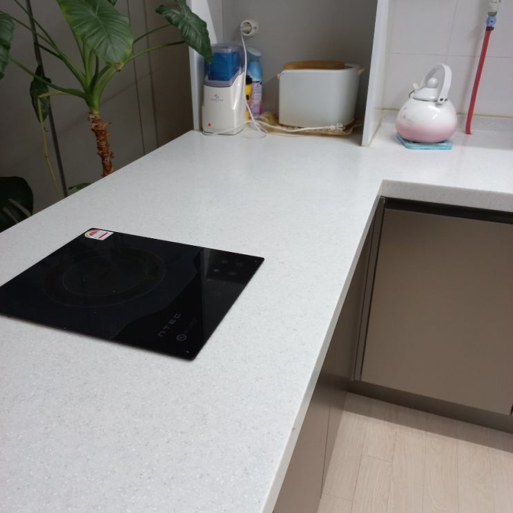  싱크대 상판 서랍정리.. 끝도 없는 집안일을 줄이려면 미니멀 라이프