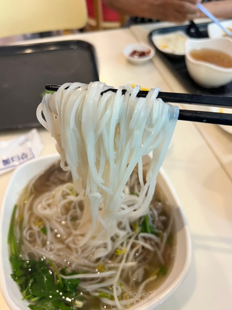  신촌세브란스병원 식당 쌀국수 맛집 포베이 연세암병원점