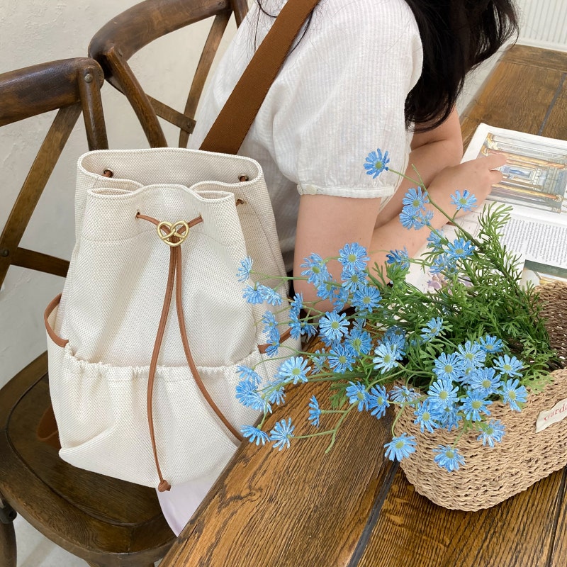 루즈앤라운지 프레첼 백팩 후기 여성 데일리 보부상 캔버스 가방 추천
