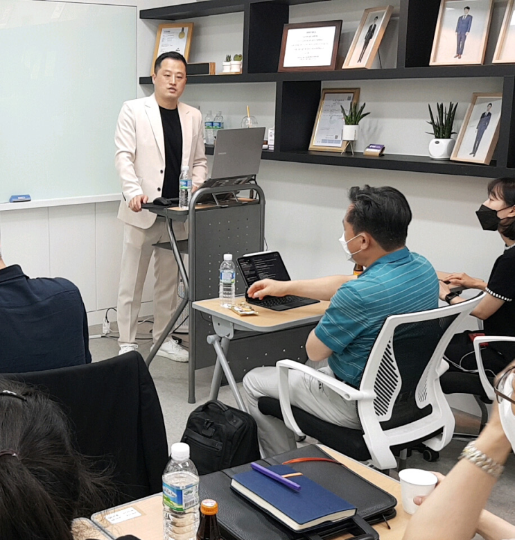  YH컴퍼니 코리아 윤영현 대표