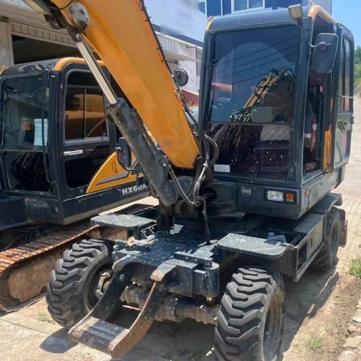 현대 HW60 2017년식 4500만원 판매합니다. 현대 HW60 2017년식 4500만원 판매합니다.