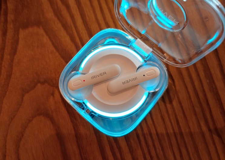 LED 인디케이터 효과가 매력적인 아이리버 IHT-A05 블루투스 이어폰 솔직 사용 후기 LED 인디케이터 효과가 매력적인 아이리버 IHT-A05 블루투스 이어폰 솔직 사용 후기