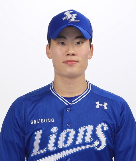 이창용, 데뷔 4년 만에 <b>1군</b> 등록! <b>박병호</b> 같은 거포가 되어라!