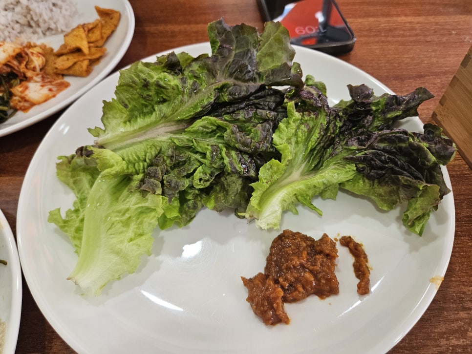 덕이네한식뷔페 사진 5