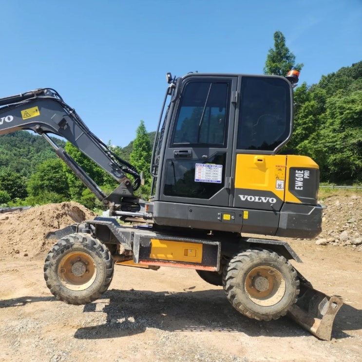 볼보 EW60EPRO 2022년식 7200만원 판매합니다. 볼보 EW60EPRO 2022년식 7200만원 판매합니다.
