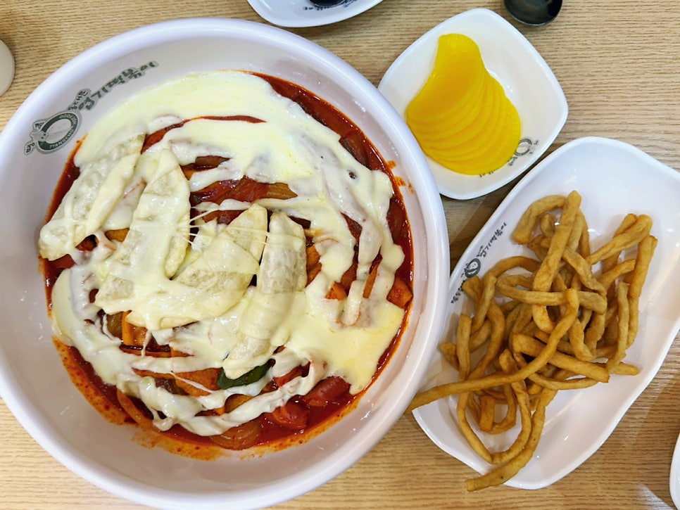동대문엽기떡볶이 포항효자점 사진 5