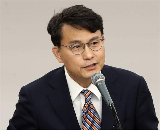 <b>한동훈</b> 등 경쟁 주자 <b>견제</b> 총선... 선언한 <b>윤상현</b> 전당대회... 
