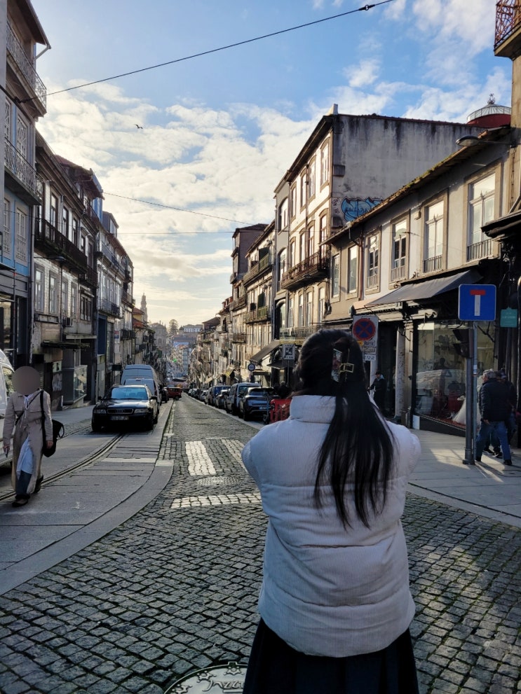  포르투갈 포르투 여행 코스 임페리얼 맥도날드, 산투 일드폰수 성당, 바탈랴광장