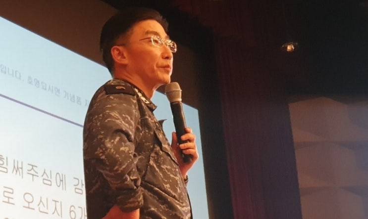 <b>이국종</b>, "의료계 벌집 터졌다. <b>의대생</b> 늘린다고 <b>소아과</b> 하겠나... 