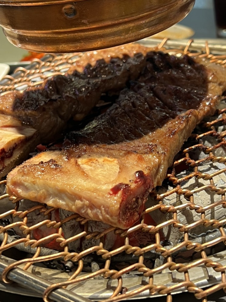  압구정맛집 프리미엄 소고기 구워주는 연타발 압구정본점