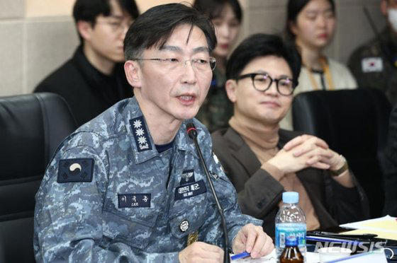 <b>이국종</b> "의료계 벌집 터졌다…<b>의대생</b> 늘린다고 <b>소아과</b> 하겠나"
