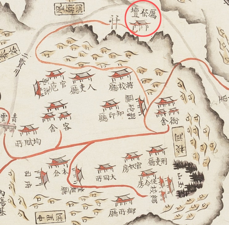  도로 개설로 사라져 버린 인동여제단