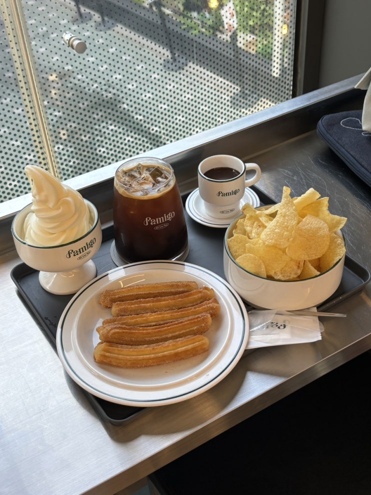  홍대 츄러스 맛집 발견 제발가주세요 파미고츄레리아 famigo