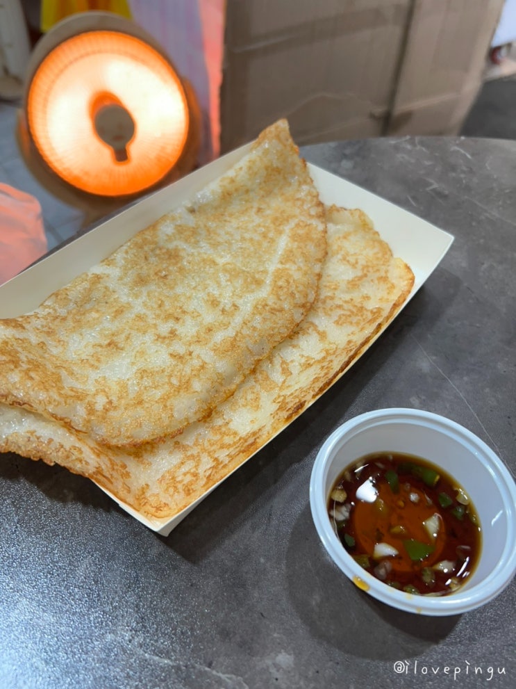  강원도 속초관광수산시장 맛집 바로 구워주는 정선감자전