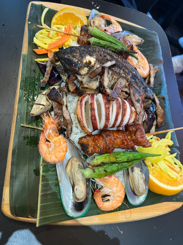  토론토 쉘번 맛집 Tinuno 티누노 필리핀 대표음식 부들파이트
