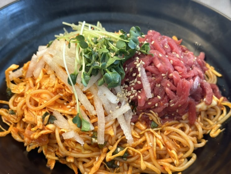  과천맛집 육회바른연어 과천중앙점 갓성비 육회쫄면 먹어본 후기
