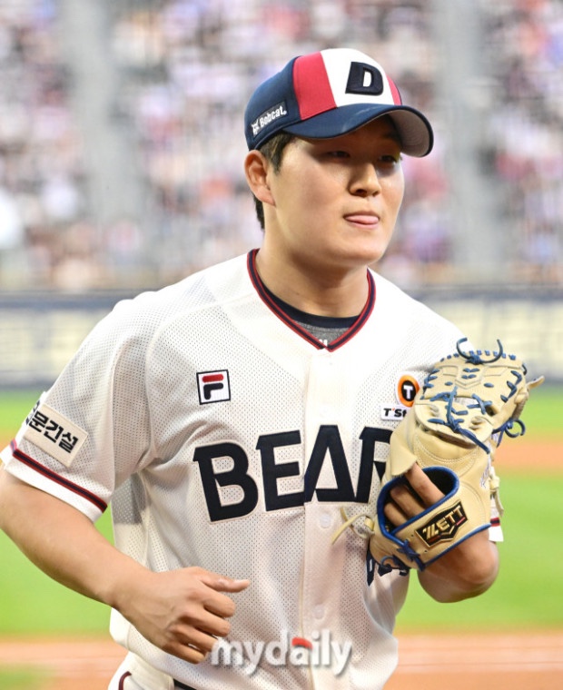 <b>신인왕</b> 후보 <b>두산</b>베어스 투수 김택연에 대해 알아보자