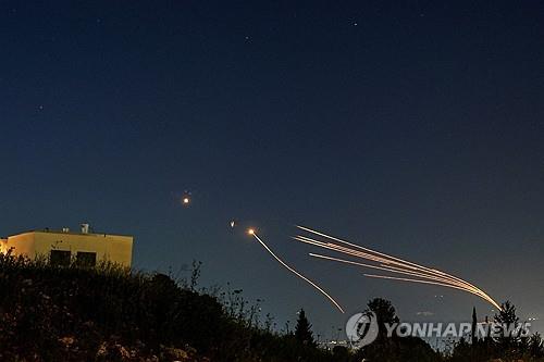 "<b>헤즈볼라</b>와 <b>전면전</b>시 <b>이스라엘</b> 아이언돔 힘 못쓸 수도"? 최종... 