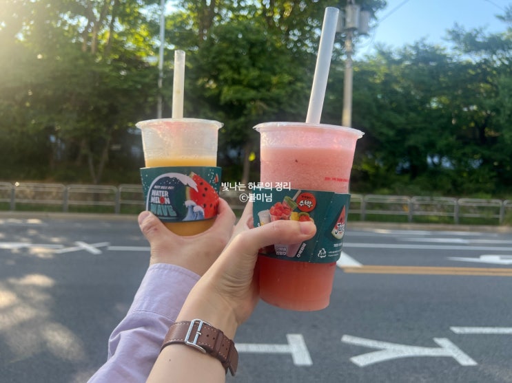 핫썸머를 책임질 생과일쥬스 쥬씨 수박쥬스