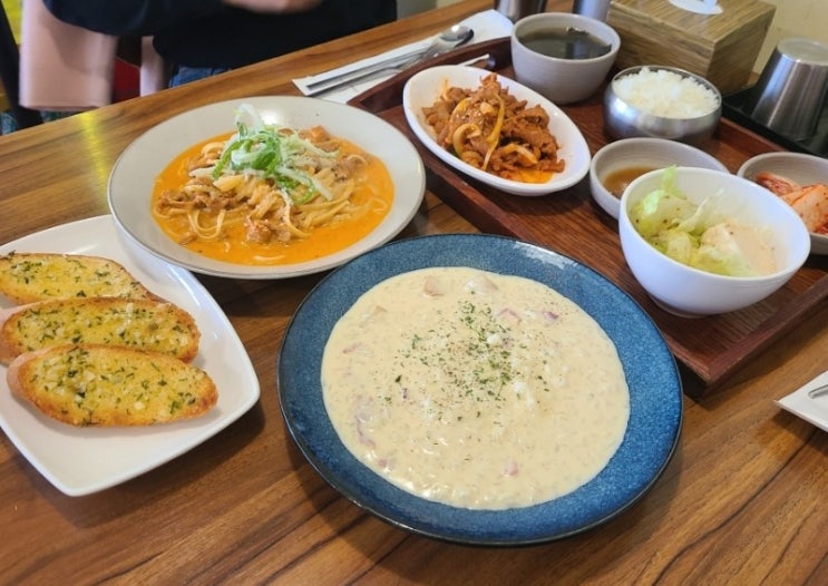  [서촌/경복궁역] 가성비 좋은 제육정식&파스타 맛집_시우식당