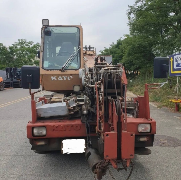 카토 MR100 100톤 1993년식 1700만원 판매합니다. 카토 MR100 100톤 1993년식 1700만원 판매합니다.