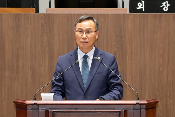 충남도의회 윤희신 의원 “<b>학생인권조례 폐지 논란</b>보다... 