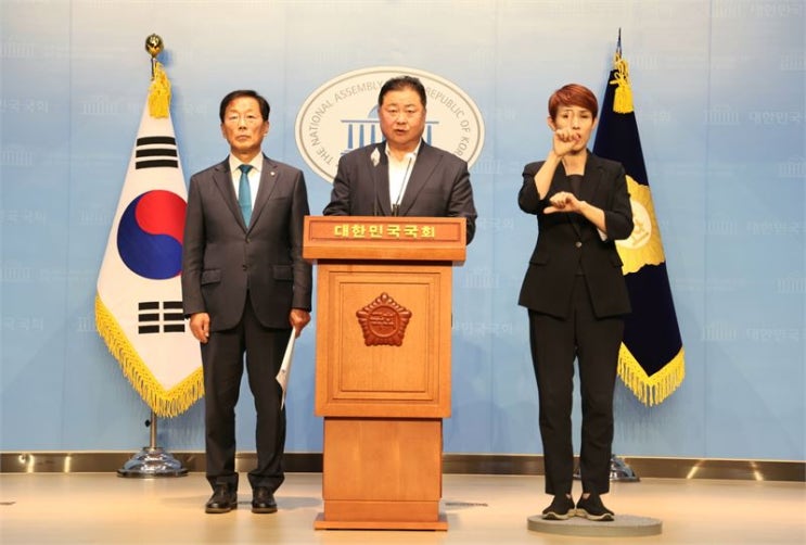 파주시-파주시의회, <b>대북전단</b>·오물풍선 <b>살포</b> 중단 촉구
