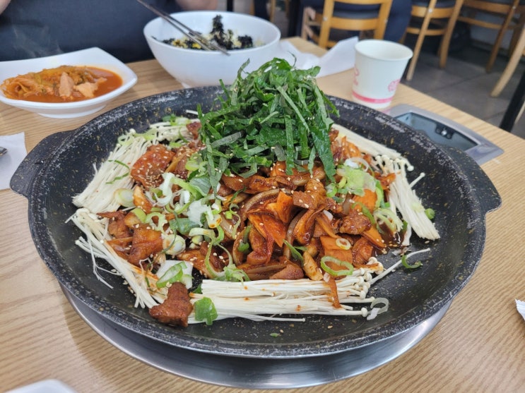 천안 직산읍 김치찌개 천안 직산읍 김치찌개