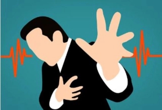  속쓰릴때 우유 잠안올때우유 설사할때 우유 어떤 식으로 마셔야 할까