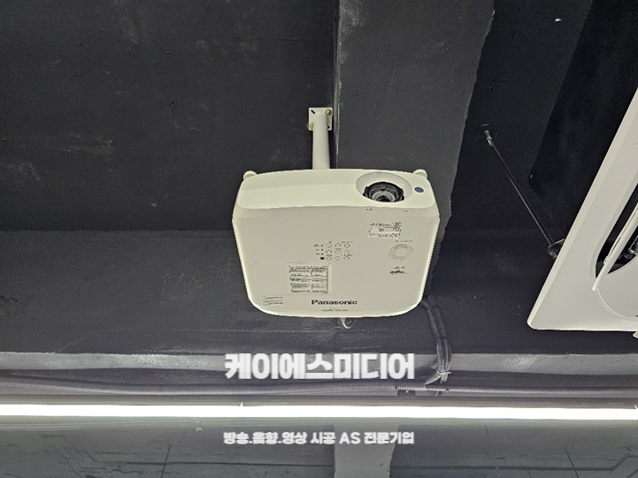  경기도 의정부시 00행정복지센터 강당 빔프로젝터 & 방송장비 설치 2024.03