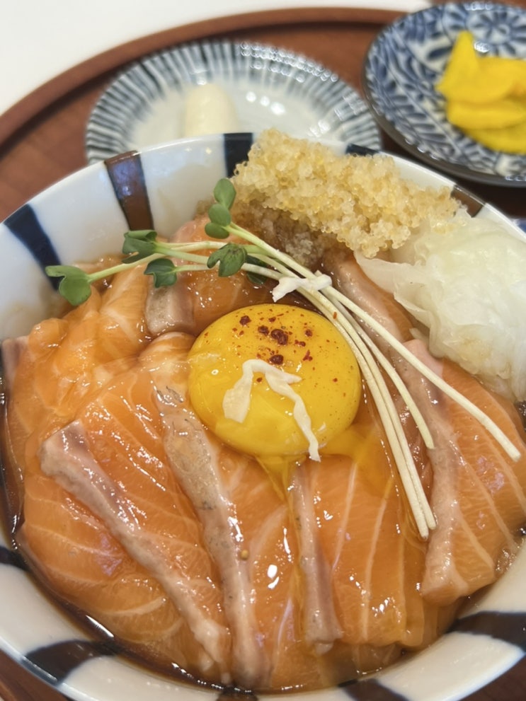  울산 삼산동 맛집 부담없이 혼밥하기 좋은 가정식덮밥 핵밥