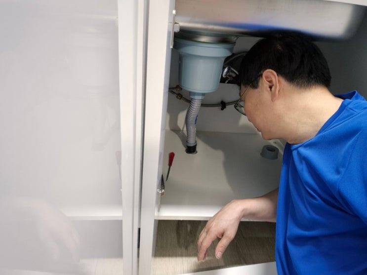 싱크대 배수통 누수 냄새 교체 / 용산구 산호아파트