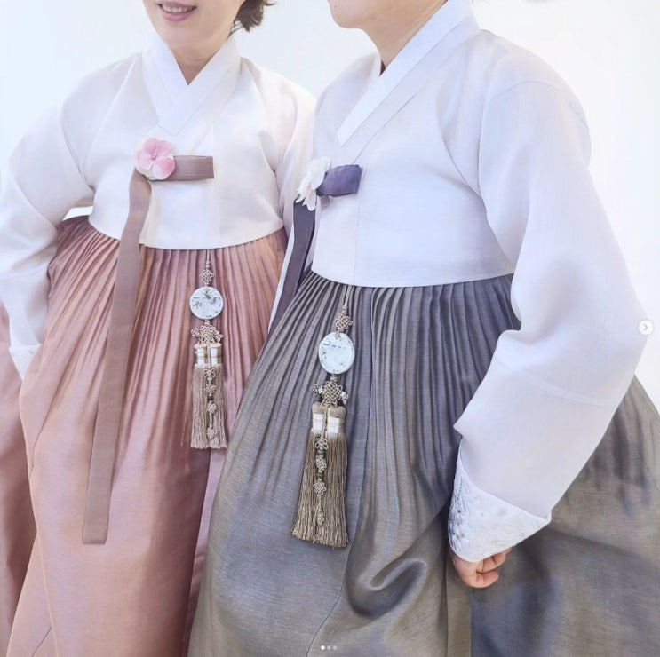  고급스러운 혼주 맞춤한복 '호연제' 계약 후기