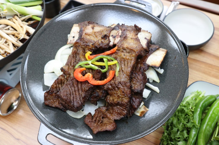  파주 아울렛 맛집 온고집, 점심으로 즐기는 소석갈비와 갈비전골