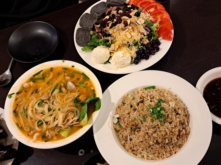 계양구청 맛집 가성비 GOAT 선식당 조개탕면, 볶음밥, 샐러드