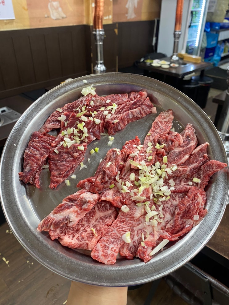  왕십리 소나무 맛집기행 왕십리한우 투쁠안창살 한우갈비살 사장님께서 직접정육 짝갈비