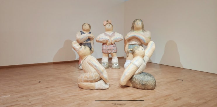  [전시회]부산 가볼만한 곳_실내 데이트 추천 '능수능란한 관종' in 부산현대미술관