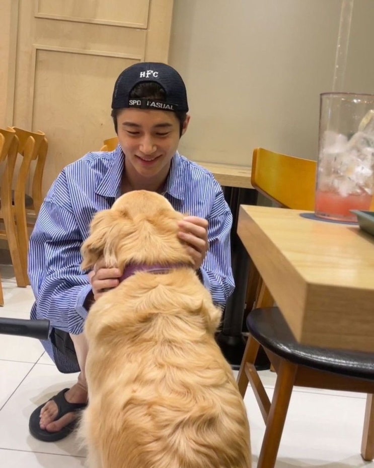  남친재질 변우석2️