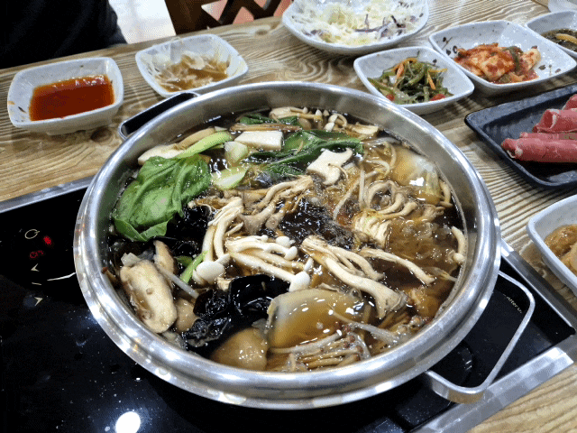  서산 예천동 샤브샤브 버섯집-13가지 버섯들로 즐기는 건강한 샤브전골 맛집