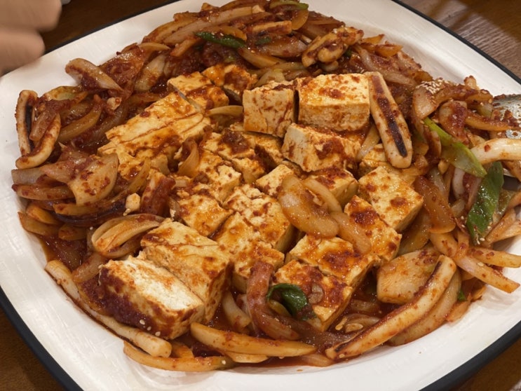  대전 신도칼국수 면발이 일품인 60년 전통 칼국수 맛집 (두부두루치기, 칼국수)