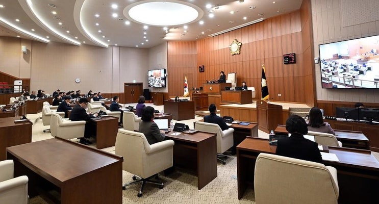 또 파행조짐, <b>민주 상임위원장</b> 등 독식 움짐임에 국힘 '발끈'