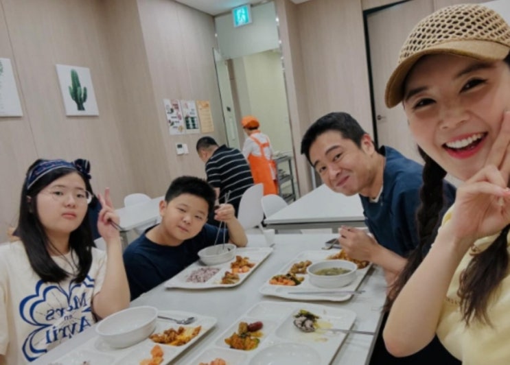 <b>장영란</b>, 자녀 데리고 남편 <b>한창 병원</b> 식당체험