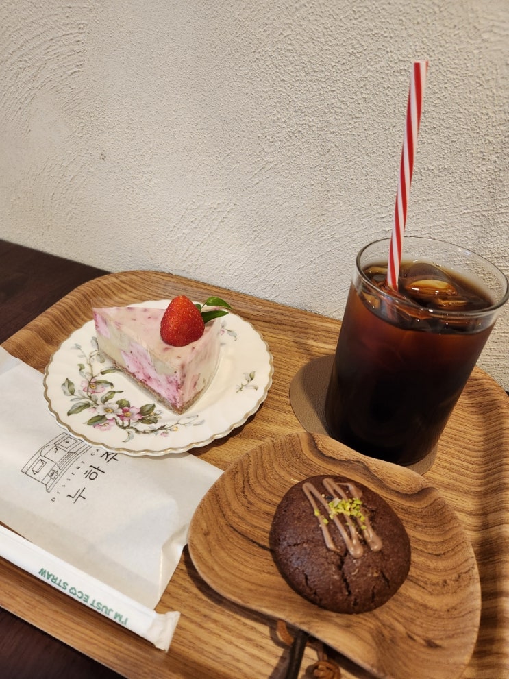  [한성대] 따뜻한 분위기의 디저트카페 누하주