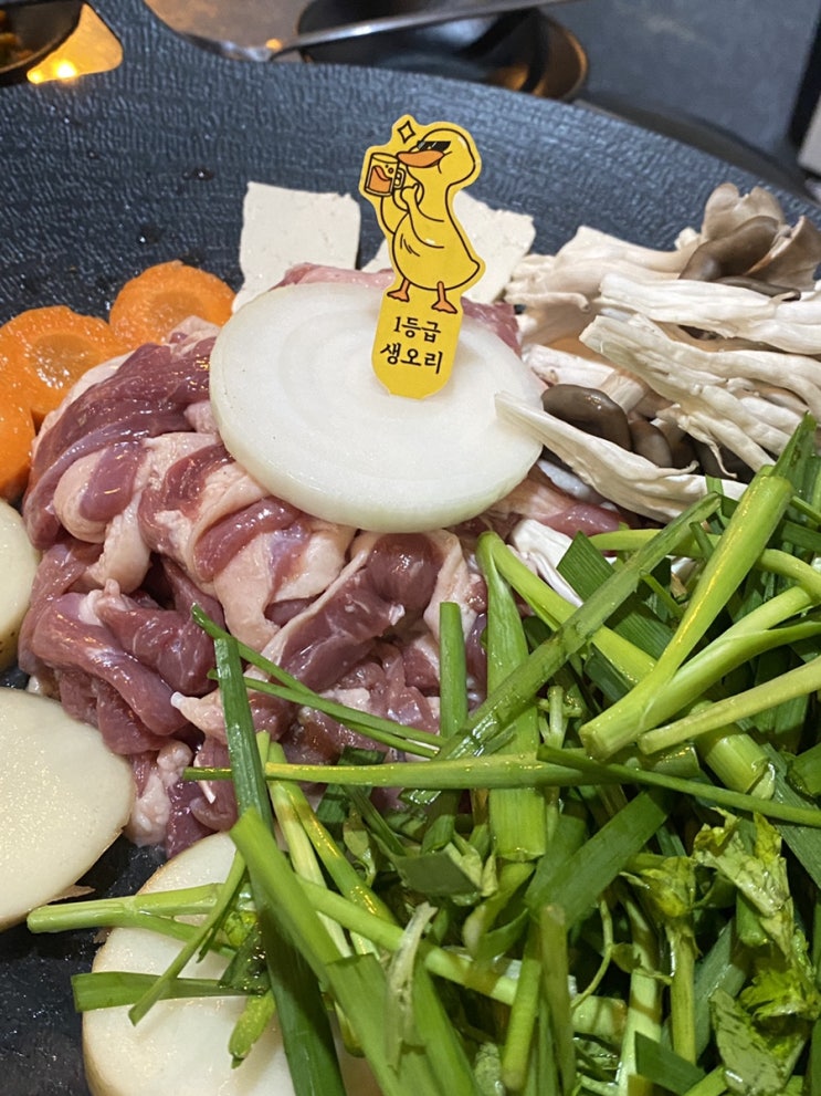  위례광장 맛집 깔끔한 오리로스를 맛볼 수 있는 자주오리돌판구이