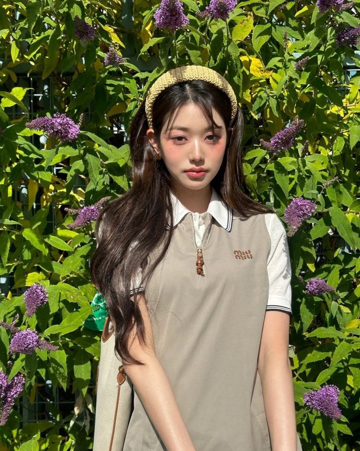 아이브 장원영, 비현실적인 '만찢녀' 비율...얼굴 소멸 직전 아이브 장원영, 비현실적인 '만찢녀' 비율...얼굴 소멸 직전