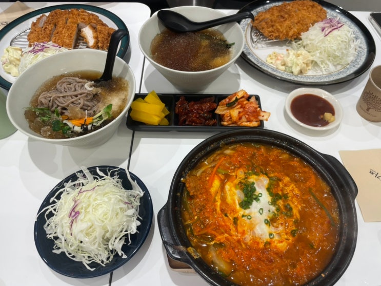  약수,  한돈이 인증하는 지점! 돈까스와 얼큰 김치가츠나베 맛집 하이가쯔 평일 점심 웨이팅