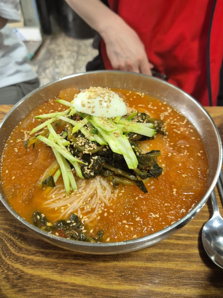  [구로디지털단지, 남구로역 맛집] '은행나무 손칼국수' : 열무국수와 수제비가 맛있는 시골 감성의 가성비 웨이팅 식당 | 구디역, 구디단 점심