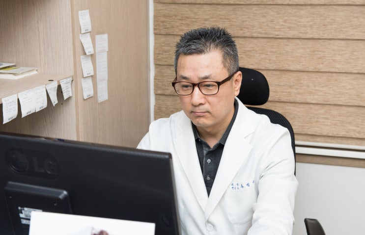  낙성대역남자얼굴제모, 여름철 휴가전 깔끔한 얼굴제모하고 싶다면? <삼성동인근피부과>