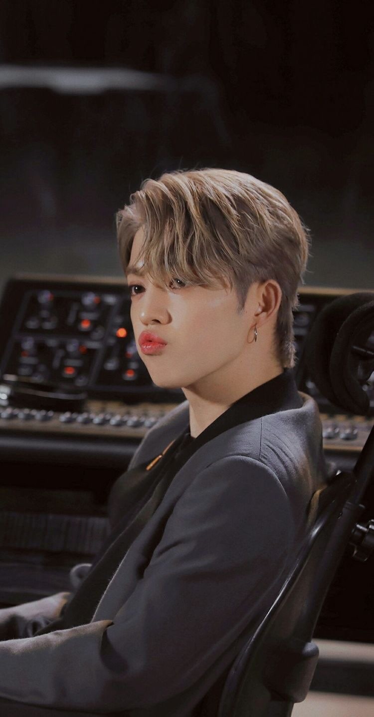 SEVENTEEN S.COUPS 理想男友感照片桌布