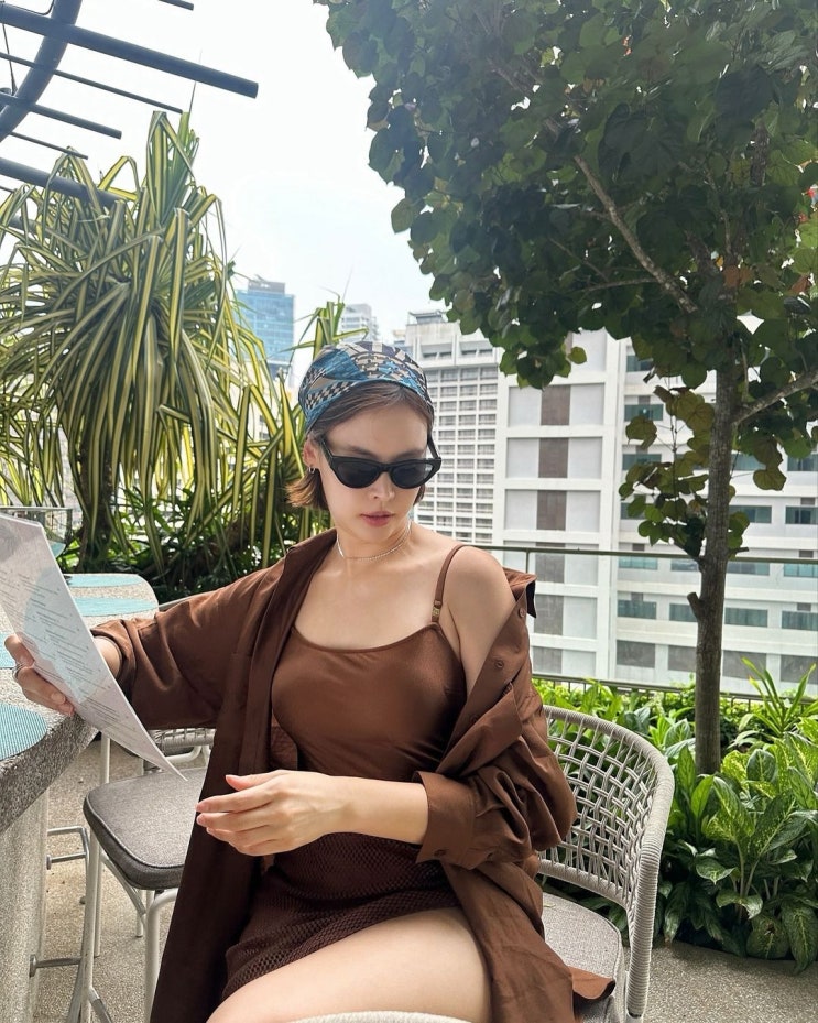 구재이, 교수 남편 놀랄라...8등신 늘씬+섹시 브라운 수영복 몸매 자랑 구재이, 교수 남편 놀랄라...8등신 늘씬+섹시 브라운 수영복 몸매 자랑